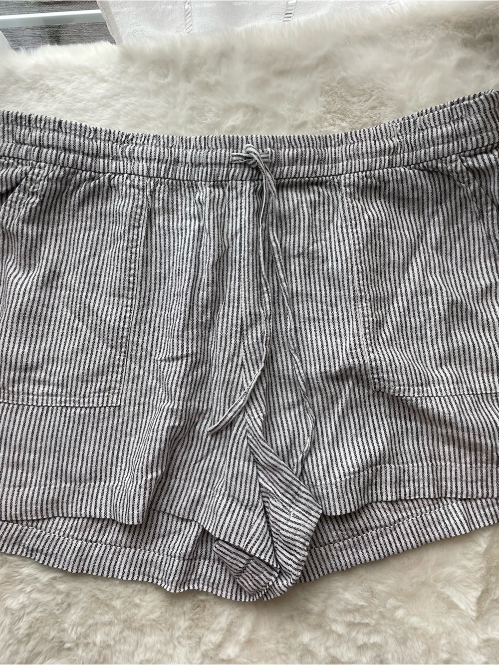 J. Crew Women's Striped Drawstring Linen-Blend Shorts - Gray & White